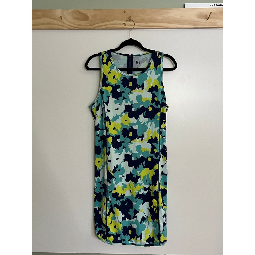 Title Nine Sleeveless Dress Athletic Zipper Floral Spring Summer Women Sz Large